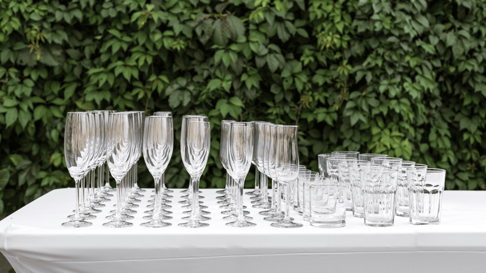 import glassware from China